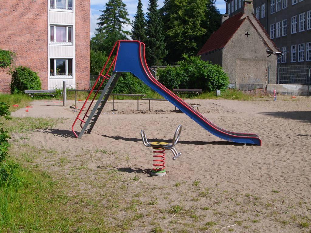 Foto /pics/2081-67-kinderspielplatz_westhofftrasse__11_.jpg
