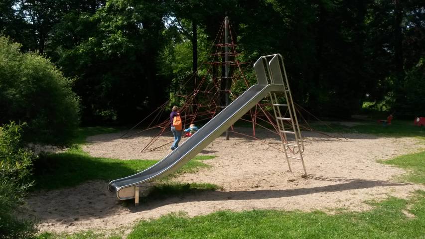 Spielplatz Park Schönhausen in Krefeld