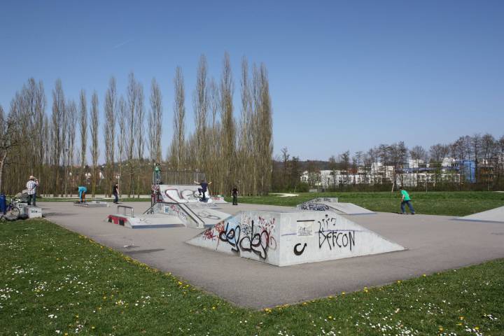 Foto /pics/10805-graffiti_anskateanlage__6_.jpg