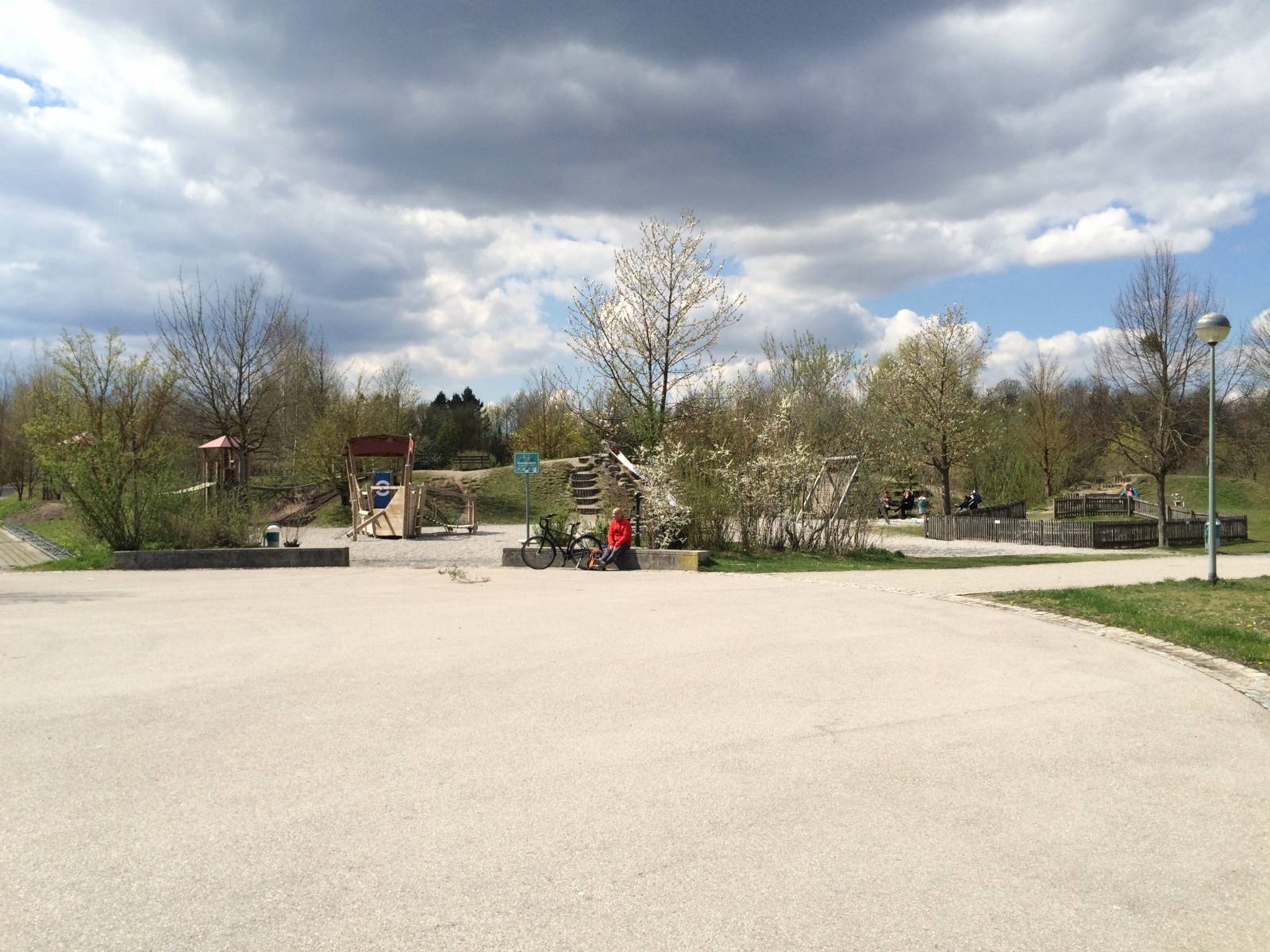 Spielplatz Sport und Freizeitpark in Taufkirchen