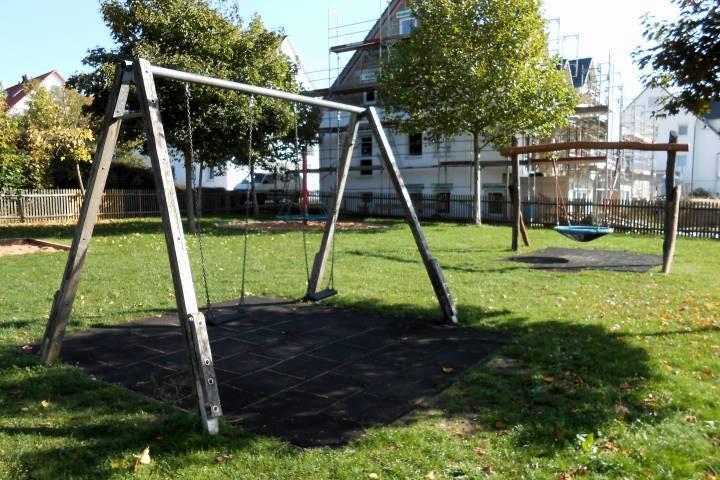 Spielplatz Wartberger Str. in Leinburg