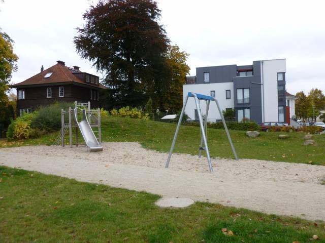 Foto /pics/12873-spielplatz_122_lindenbogen_1.jpg