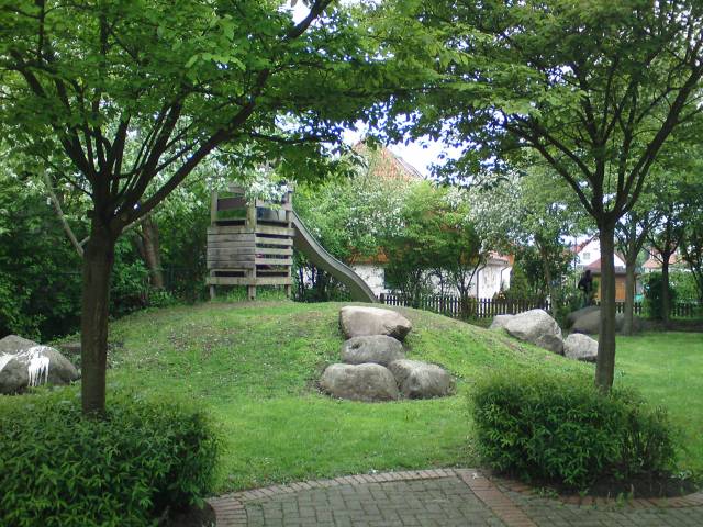 Spielplatz Hinter den Gärten in Laatzen