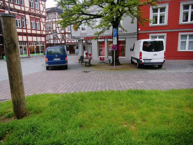 Foto /pics/18190-spielplaetze_hann._muenden_28.05.2013_045.jpg