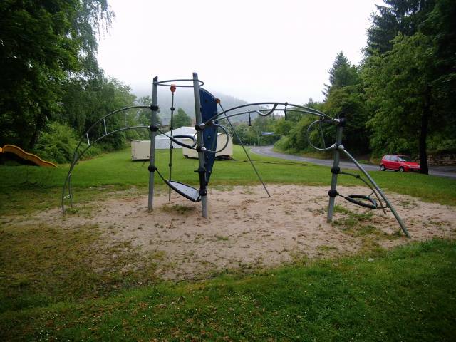 Foto /pics/18191-spielplaetze_hann._muenden_28.05.2013_053.jpg