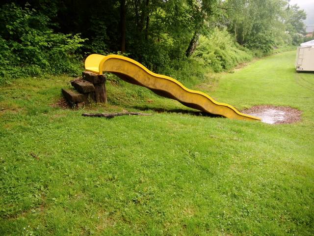 Foto /pics/18191-spielplaetze_hann._muenden_28.05.2013_054.jpg