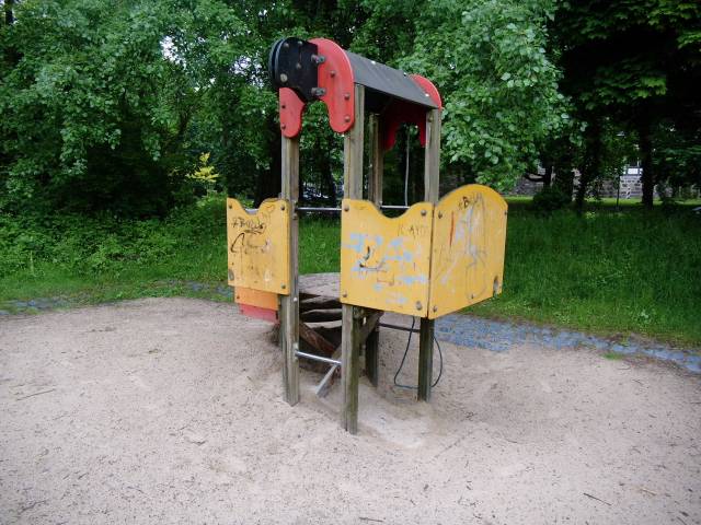 Foto /pics/18193-spielplaetze_hann._muenden_28.05.2013_031.jpg