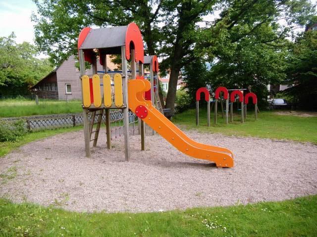 Spielplatz Oberode Dorfgemeinschaftshaus in Hann. Münden