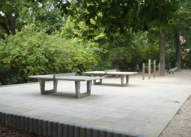 Foto /pics/19474-spielplatz2.jpg