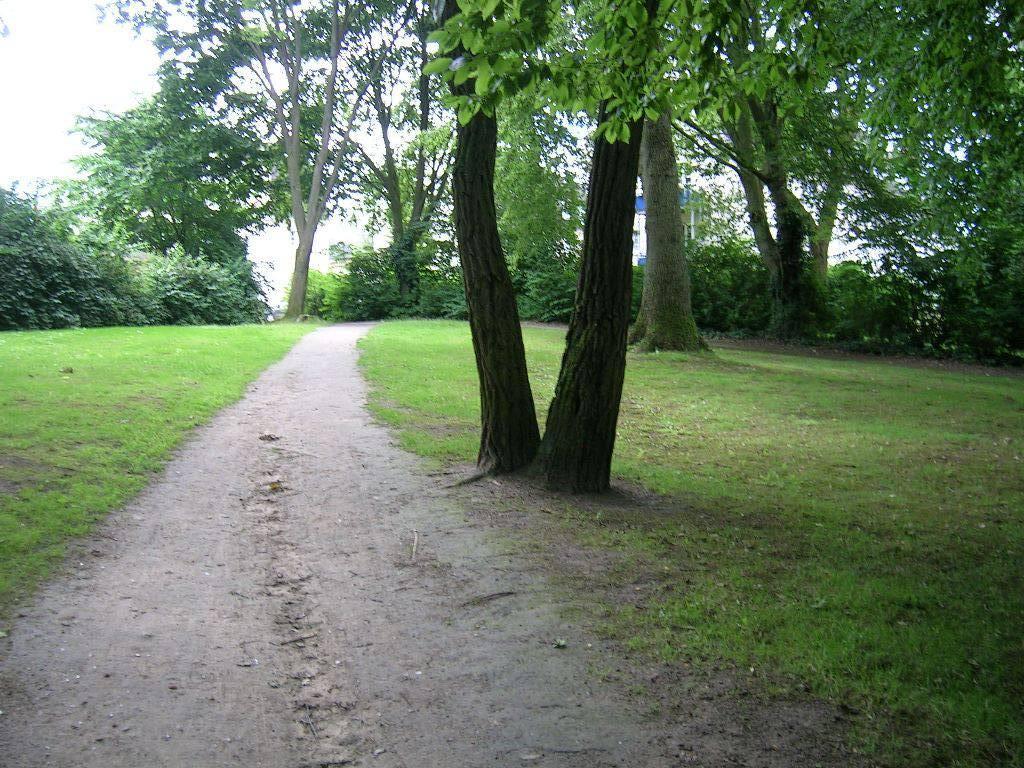 Foto /pics/22325-109-bolzplatz_luisenstrasse__11_.jpg
