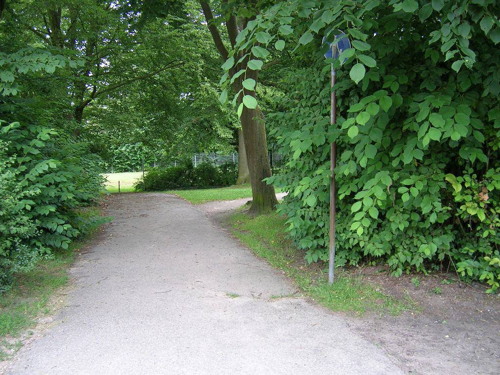 Foto /pics/22325-109-bolzplatz_luisenstrasse__5_.jpg