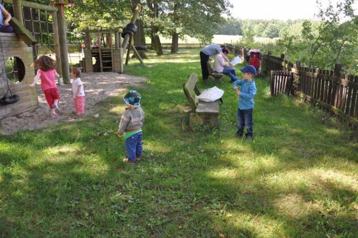 Foto /pics/22697-der-abenteuerspielplatz-ist-sehr-beliebt.jpg