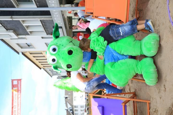 Foto /pics/23269-nessi_on_tour_2.jpg