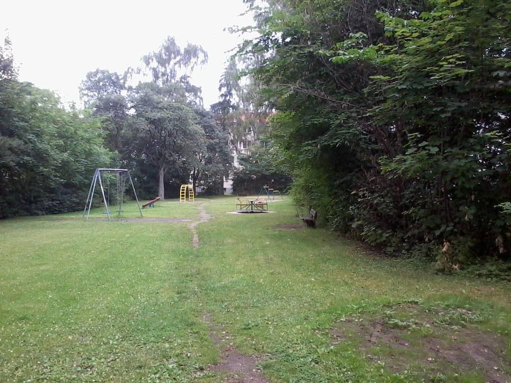 Foto /pics/24253-171-kinderspielplatz_arndtstrasse__5_.jpg