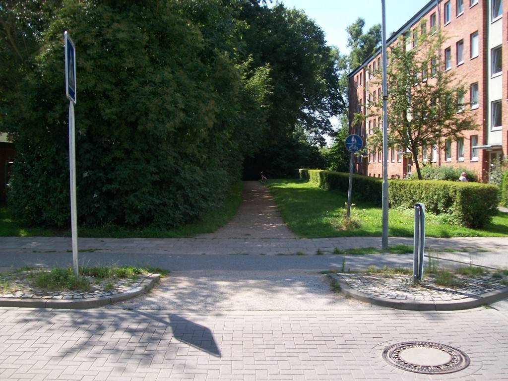 Foto /pics/24489-469-boltzplatz_fasanenweg-kiwitzredder__2_.jpg