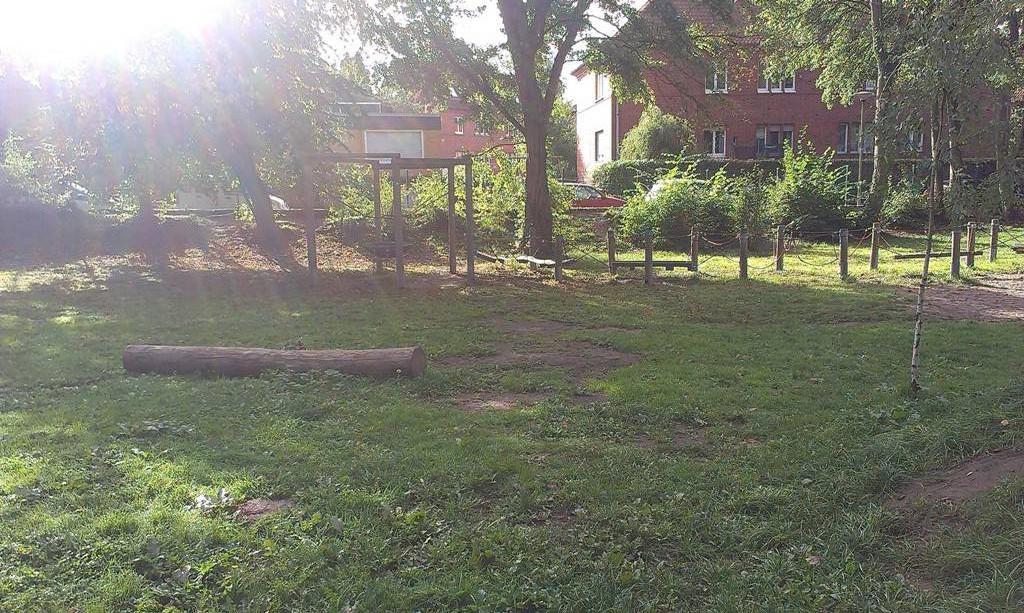 Foto /pics/24704-657-kinderspielplatz_strandweg__8_.jpg
