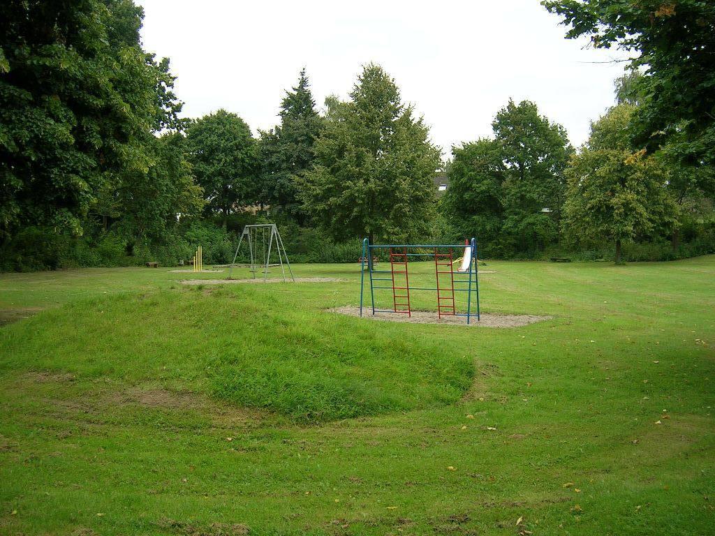 Foto /pics/25080-763-kinderstielplatz___wilhelm-ohnesorge-weg__20_.jpg