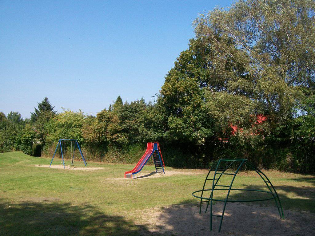 Foto /pics/25476-795-kinderspielplatz_tannenkoppel__3_.jpg
