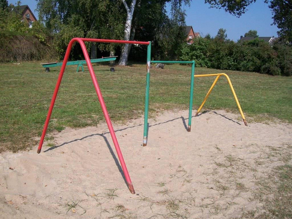 Foto /pics/25532-797-kinderspielplatz_utechter_weg__11_.jpg