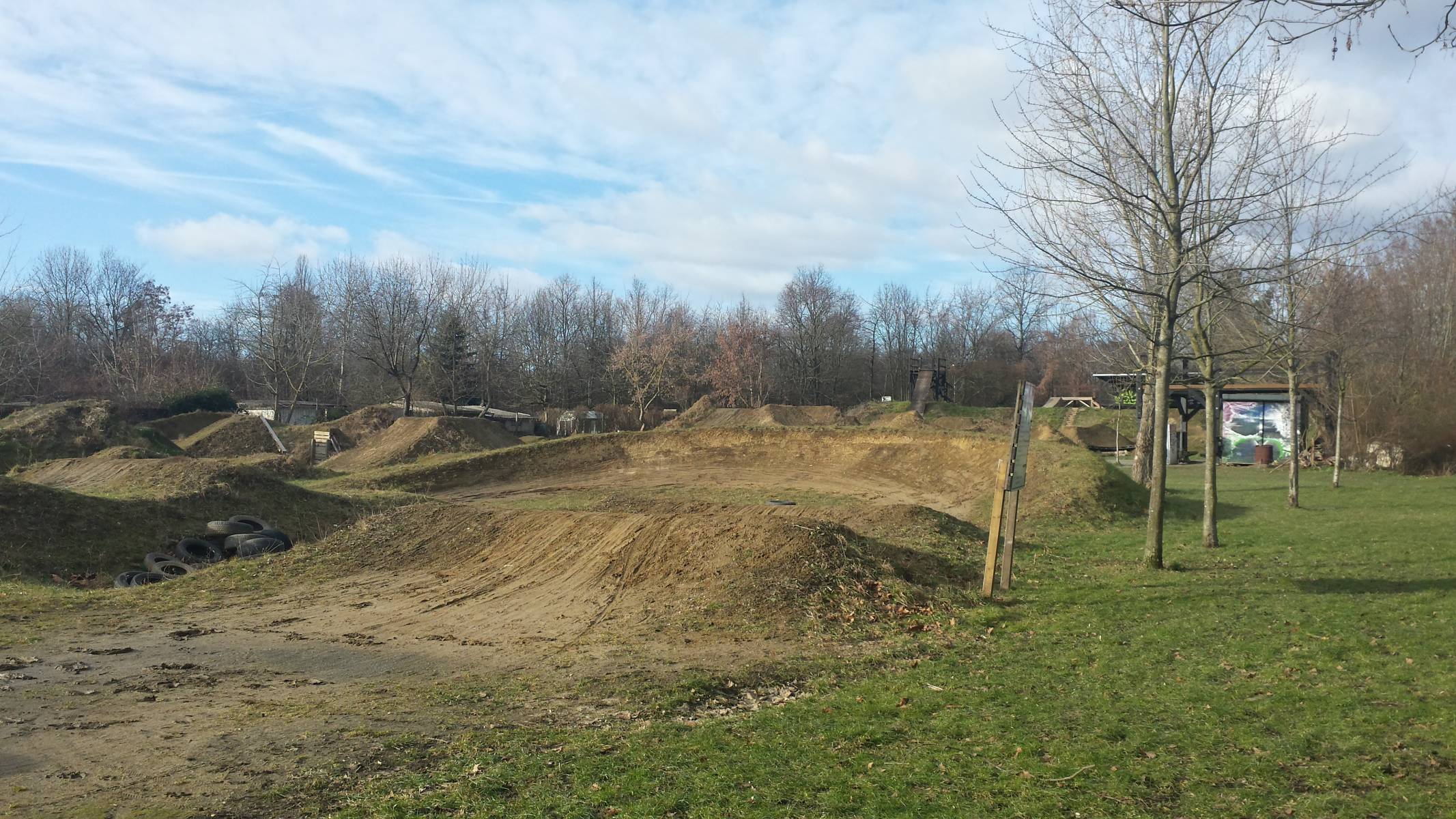 Foto /pics/26275-mtrails_1.jpg