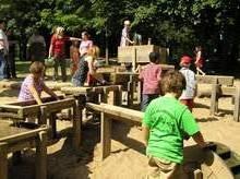 Foto /pics/28730-1_spielplatz_hofgarten_begegnung-6.jpg