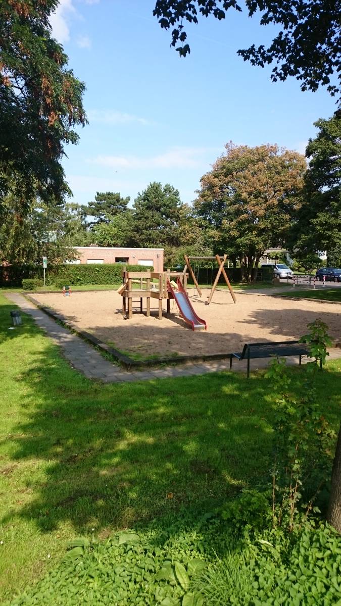 Foto /pics/34022-esch_ortsmitte.jpg