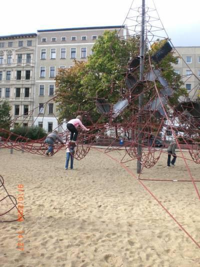 Foto /pics/369-spielplatz1.jpg