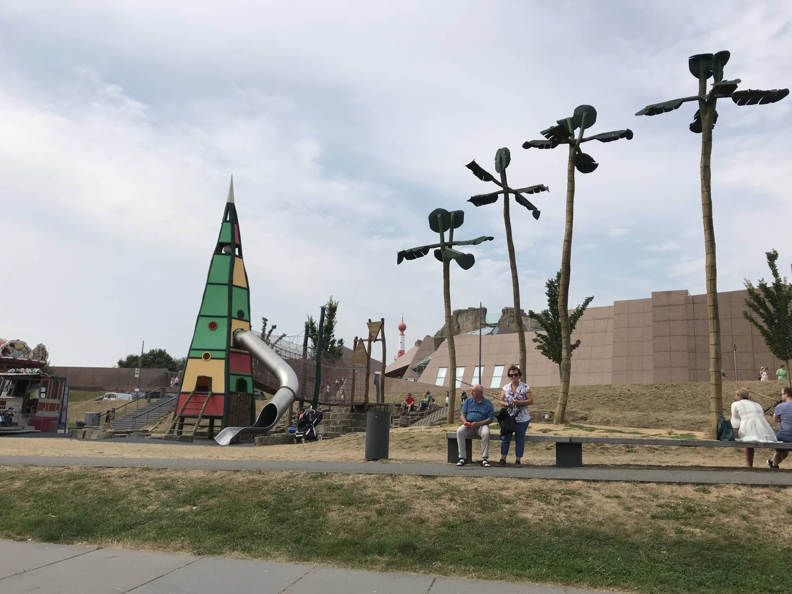 Foto /pics/44362-f0995392-1f95-40ef-a804-a74cd8e3f9a2.jpeg