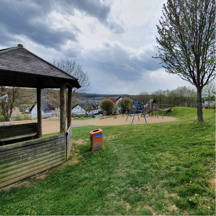 Foto /pics/44578-spielplatz-am-ellenberg-in-siegen_1620461396496.jpg