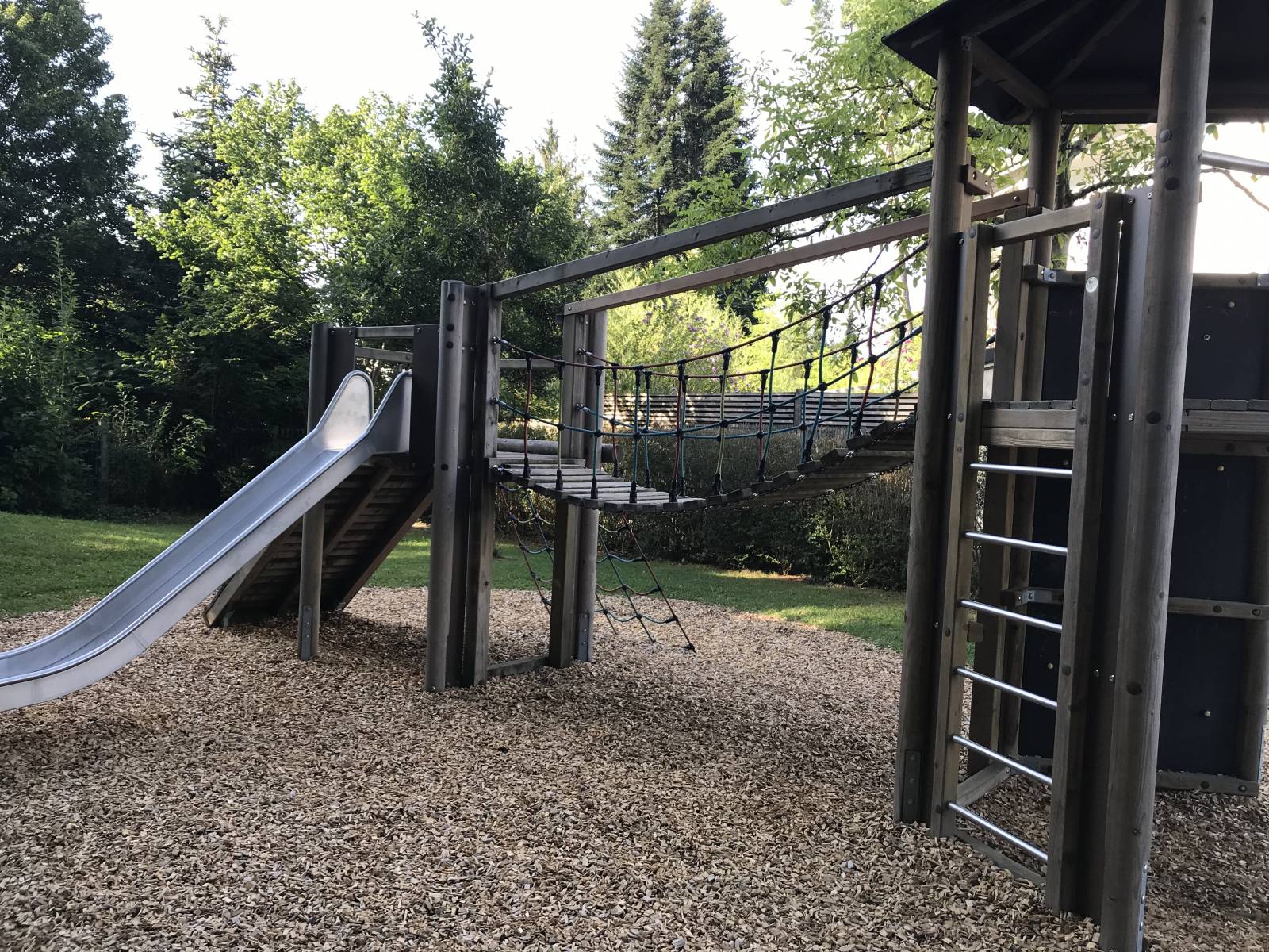 Spielplatz Frühlingstraße in Hohenbrunn