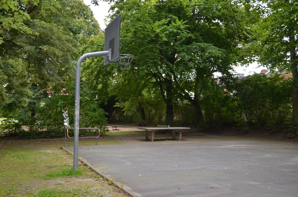 Foto /pics/49035-gebhardshagen_festplatz__1_.jpg