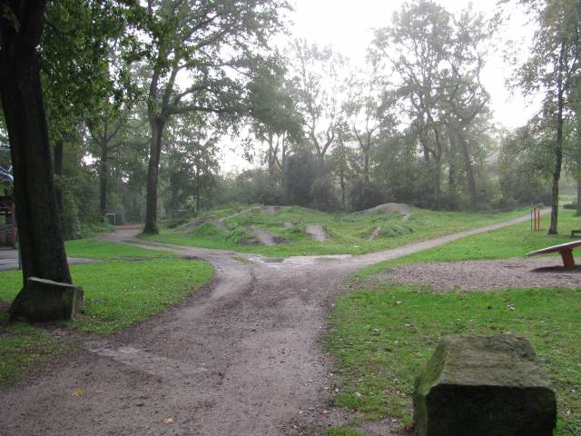 Foto /pics/5028-gertrudenpark2.jpg