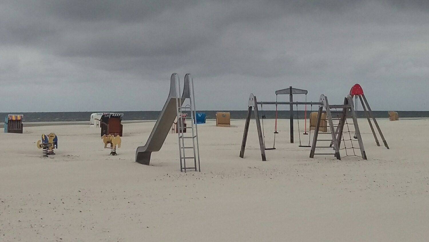 Spielplatz Strandspielplatz Nebel in Nebel