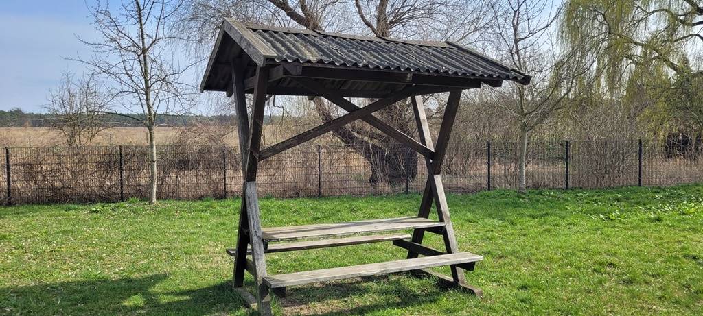 Foto /pics/64548-8.240320_wanderhuette.jpg