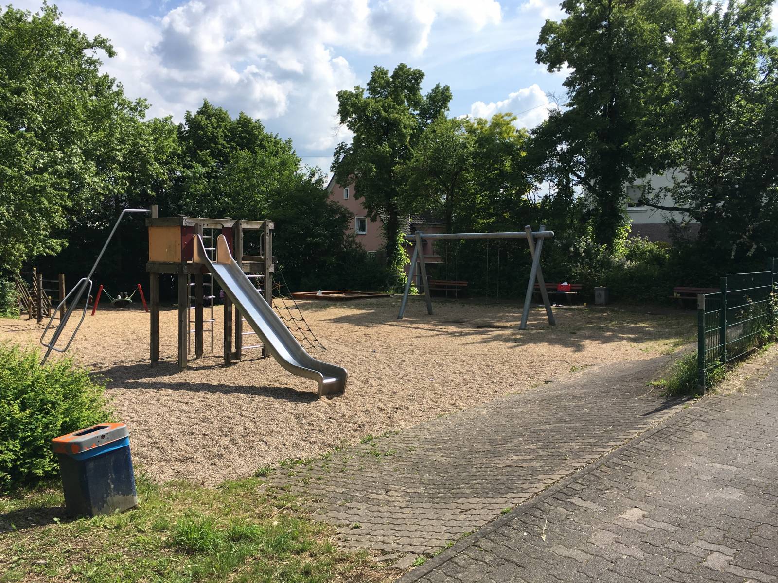 Spielplatz Blauwunderstraße/Haardtchenstraße in Siegen