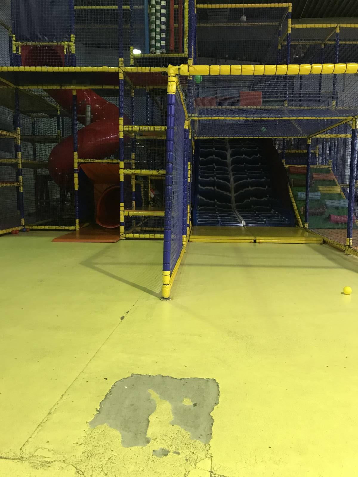 Foto /pics/6980-c40777b7-89e6-45a4-8083-a5aabddd84b2++270.jpg