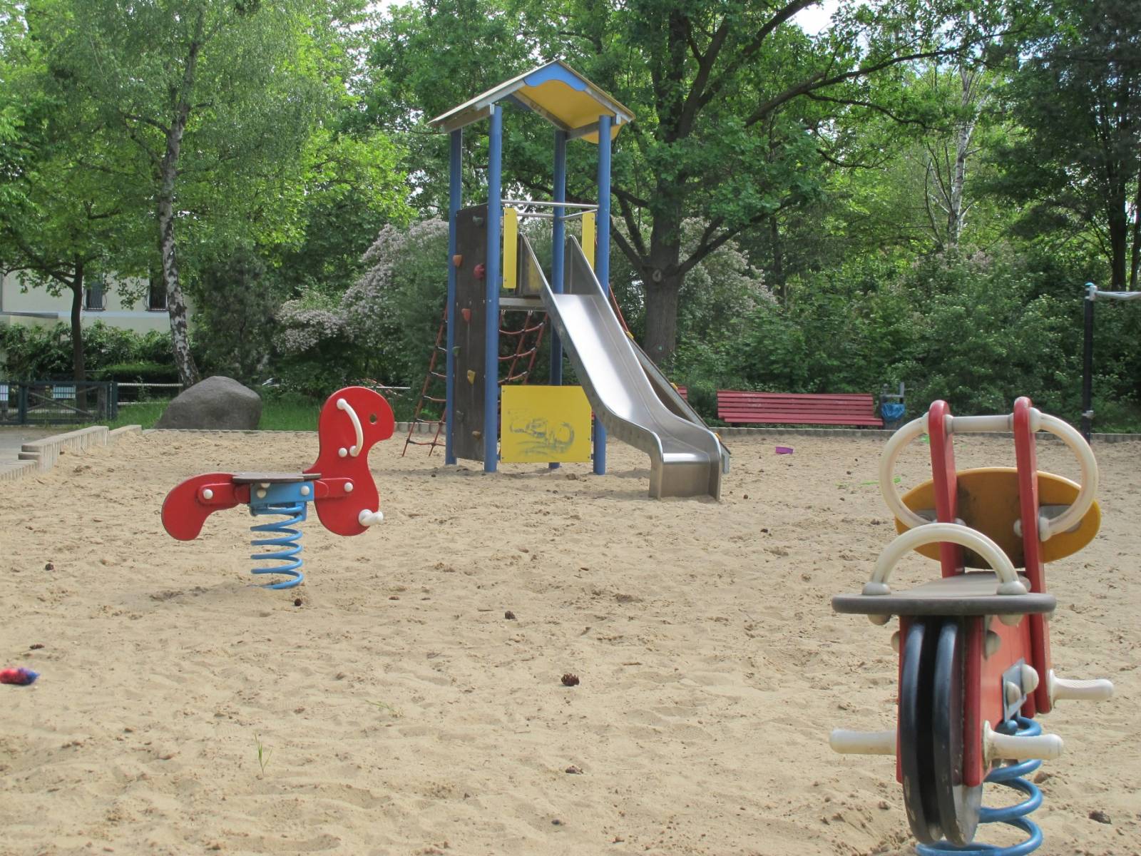 Spielplatz Dahlemer Weg/Finckensteinallee in Berlin