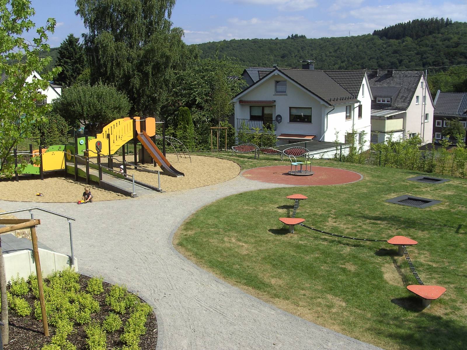 Foto /pics/78144-spielplatz_kinderzuhause_021.jpg