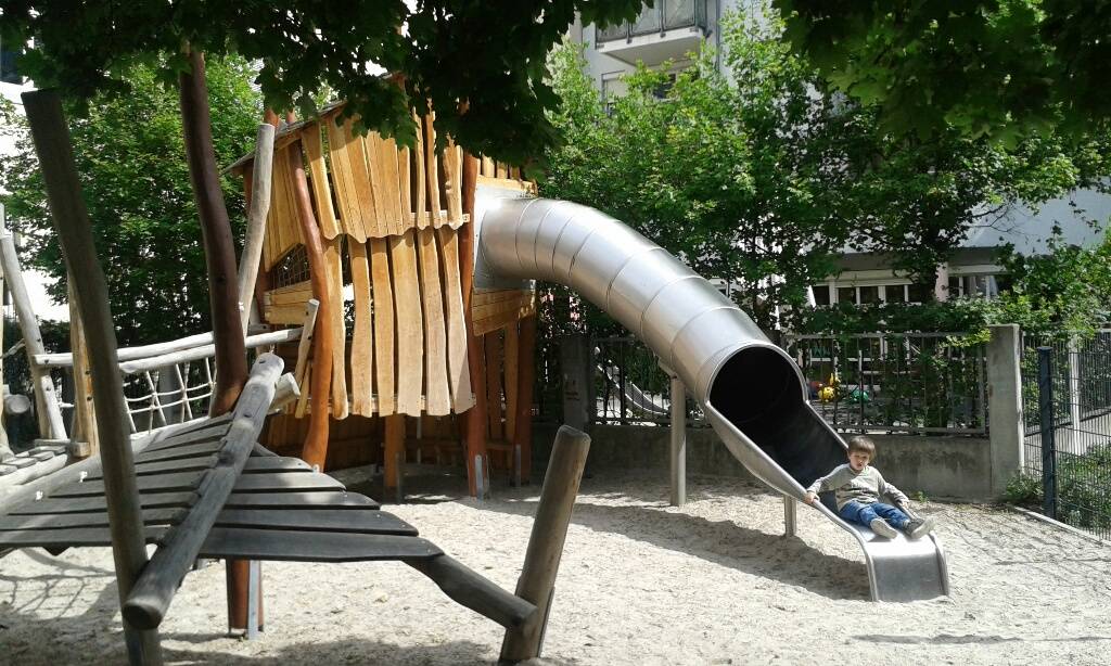 Spielplatz Christophstraße 10  in Stuttgart