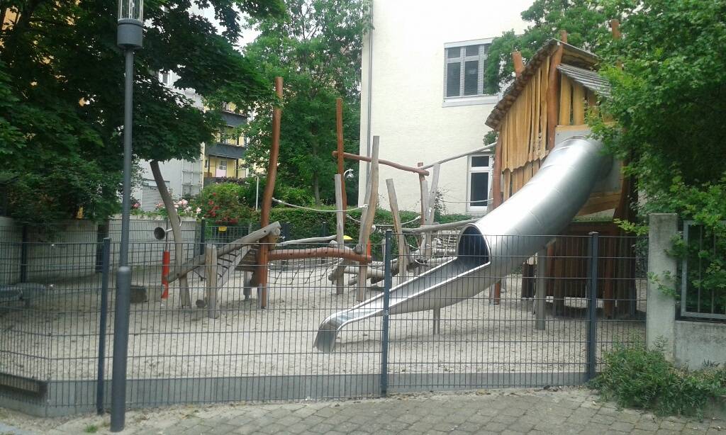 Foto /pics/8216-14976952853979.jpg