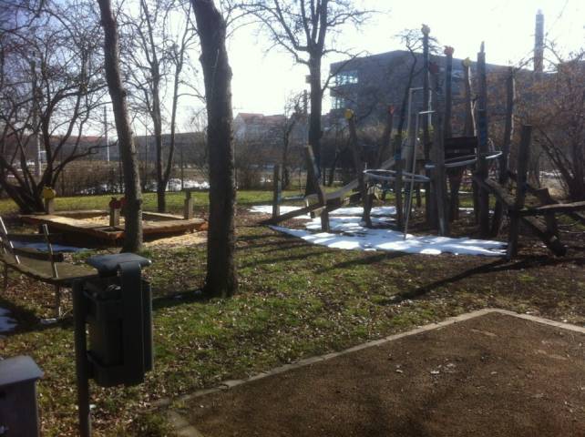 Spielplatz Am CVJM Erfurt e.V. in Erfurt