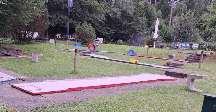 Spielplatz Minigolf Holzhausen in Dautphetal