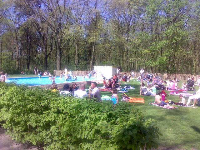 Foto /pics/8585-zwembad.jpg