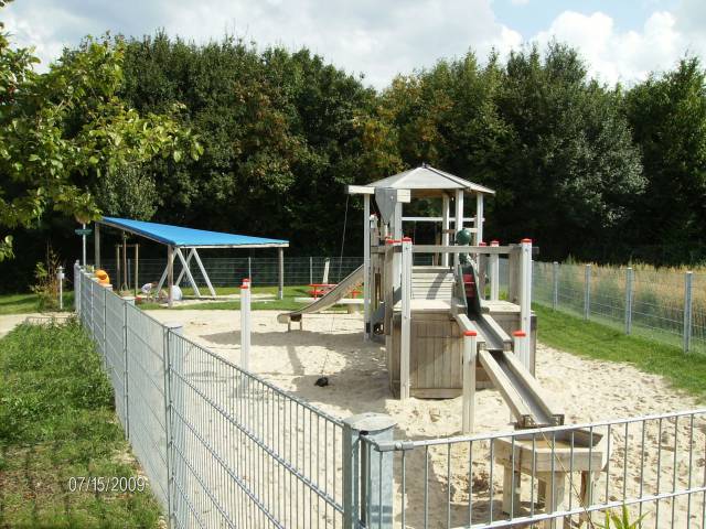 Foto /pics/8870-hpim1043,yarmstr.2.jpg