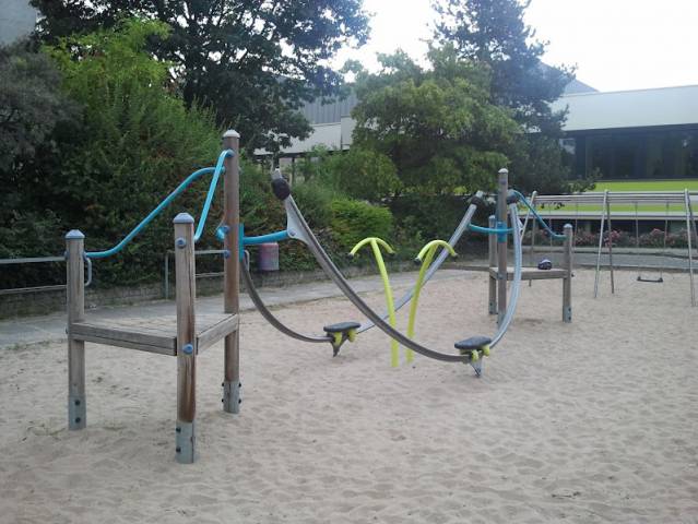 Foto /pics/8924-spielplatz_beim_buergerhaus_01.jpg