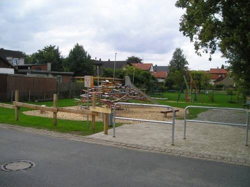 Foto /pics/9146-celle_am_spielplatz.jpg